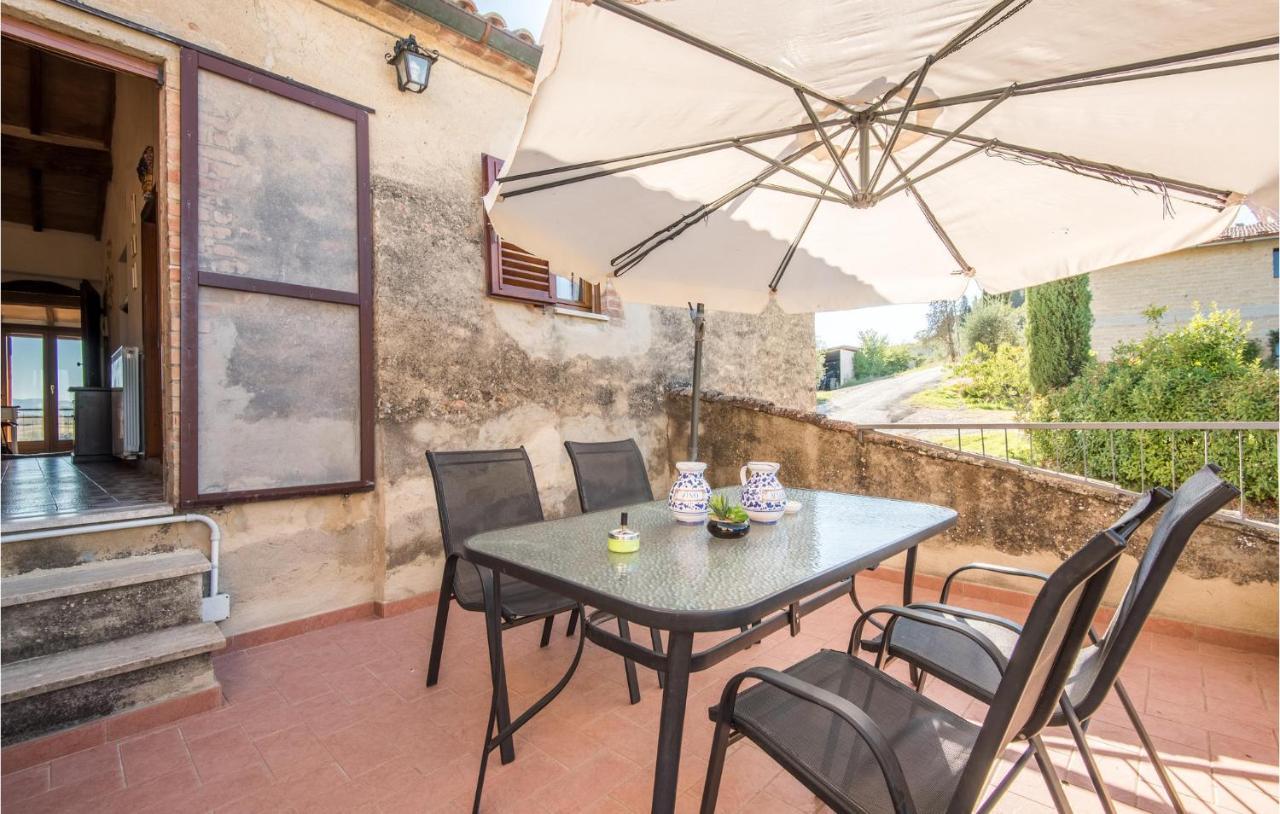 Gorgeous Home In Montalcino With Kitchen ภายนอก รูปภาพ
