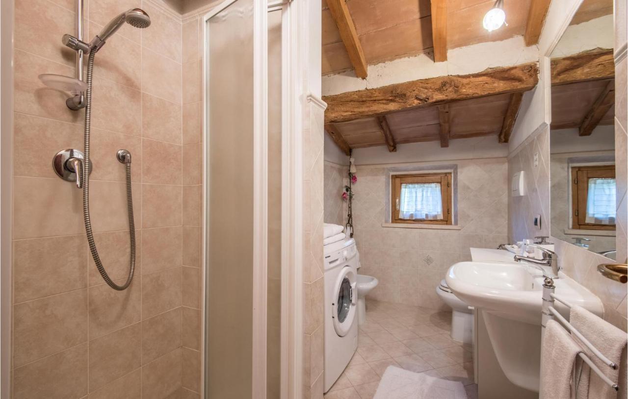 Gorgeous Home In Montalcino With Kitchen ภายนอก รูปภาพ
