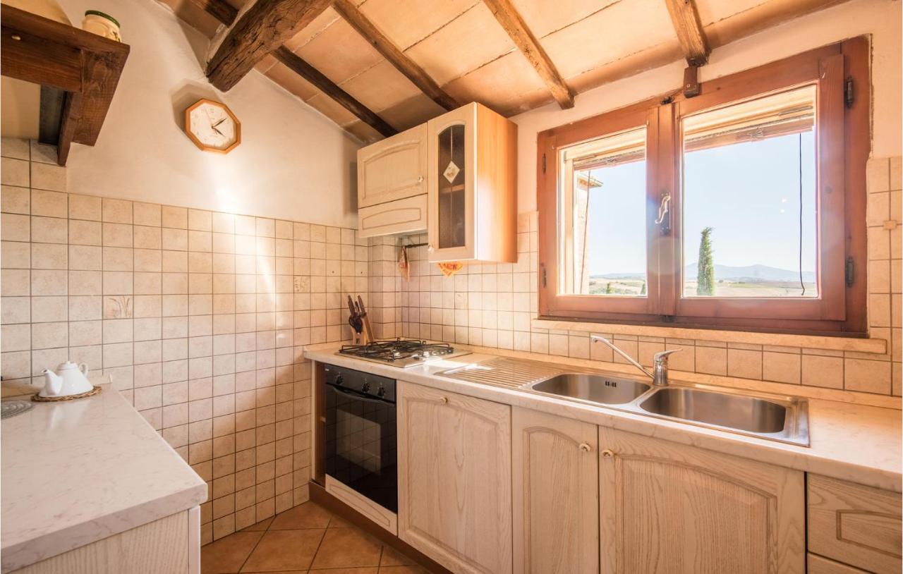 Gorgeous Home In Montalcino With Kitchen ภายนอก รูปภาพ